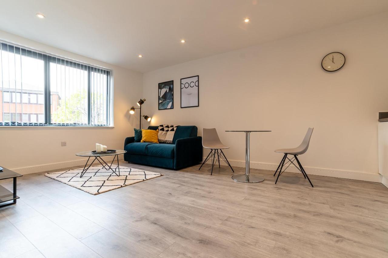 Copenhagen Court Apartments Basingstoke Exterior foto