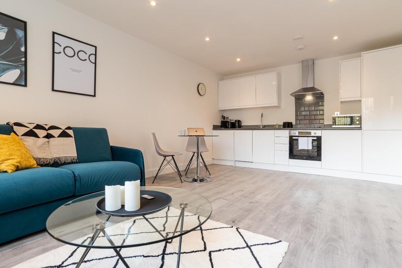 Copenhagen Court Apartments Basingstoke Exterior foto