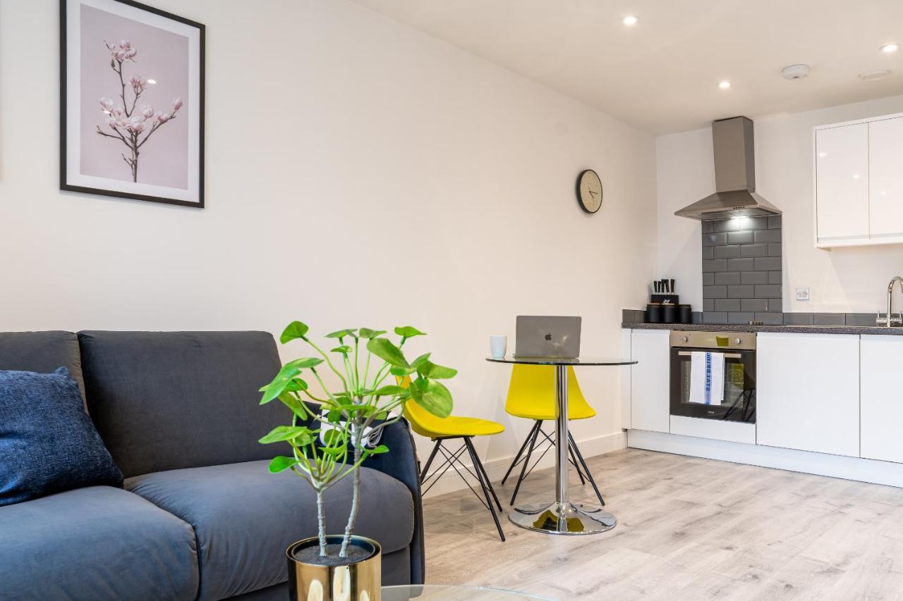 Copenhagen Court Apartments Basingstoke Exterior foto