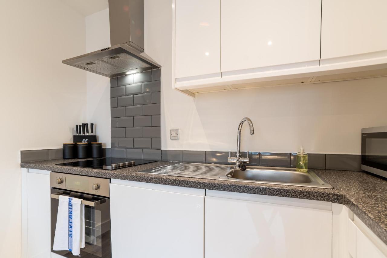 Copenhagen Court Apartments Basingstoke Exterior foto
