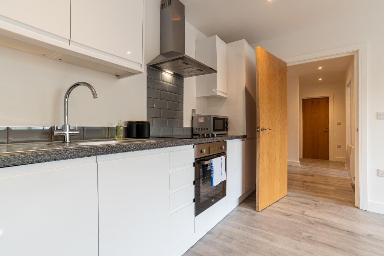 Copenhagen Court Apartments Basingstoke Exterior foto