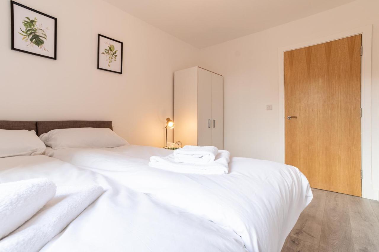 Copenhagen Court Apartments Basingstoke Exterior foto