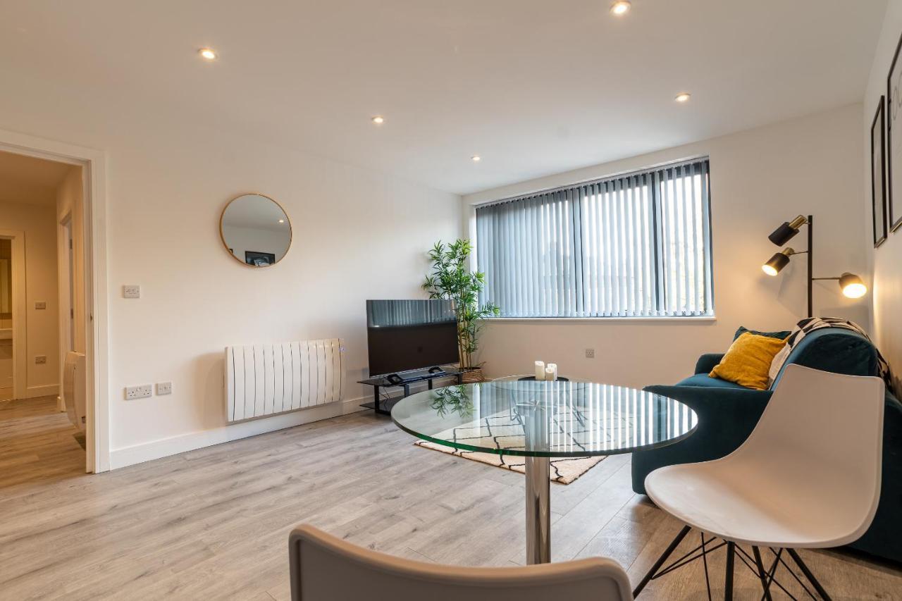 Copenhagen Court Apartments Basingstoke Exterior foto