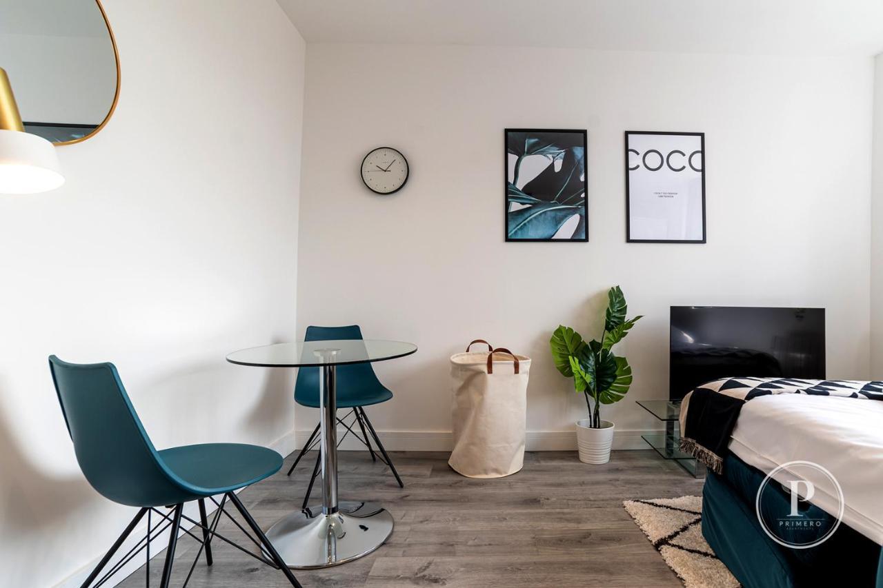 Copenhagen Court Apartments Basingstoke Exterior foto